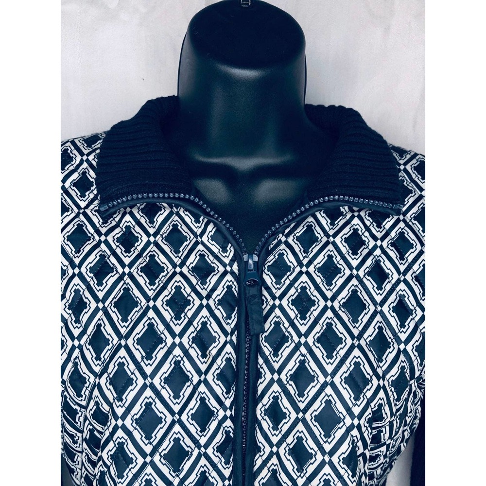 Jacket - Picture 4 of 9